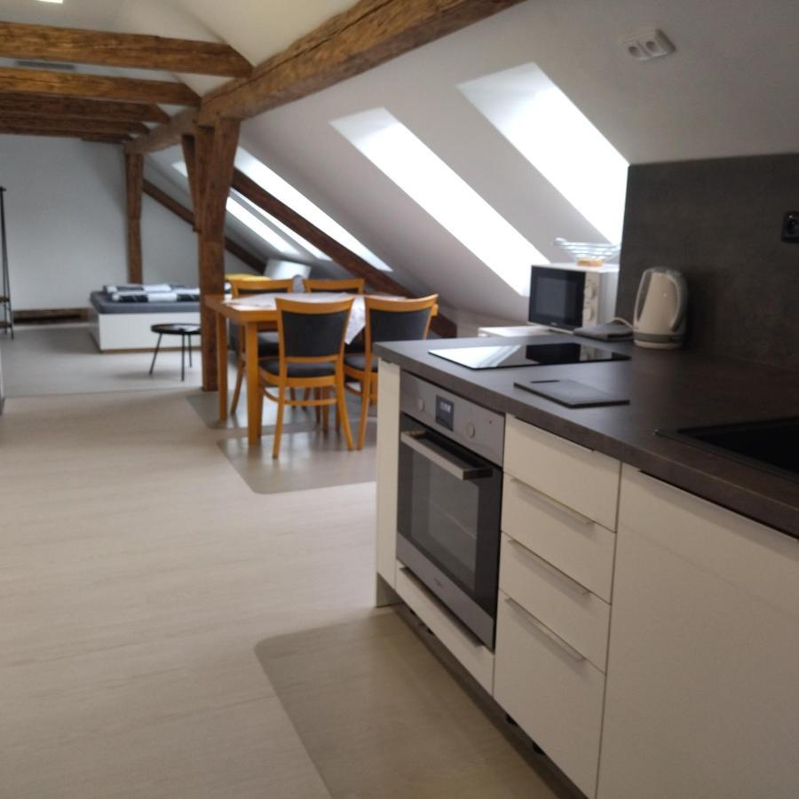 Apartmany S Vyhledem Na Zamek Vimperk Exterior photo