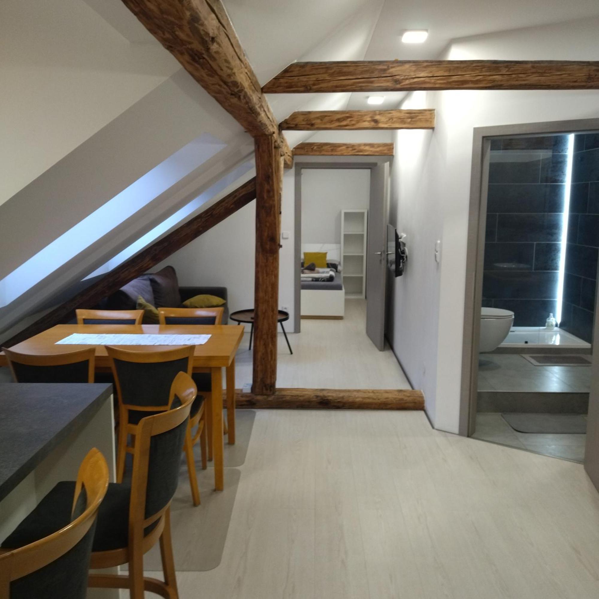 Apartmany S Vyhledem Na Zamek Vimperk Exterior photo